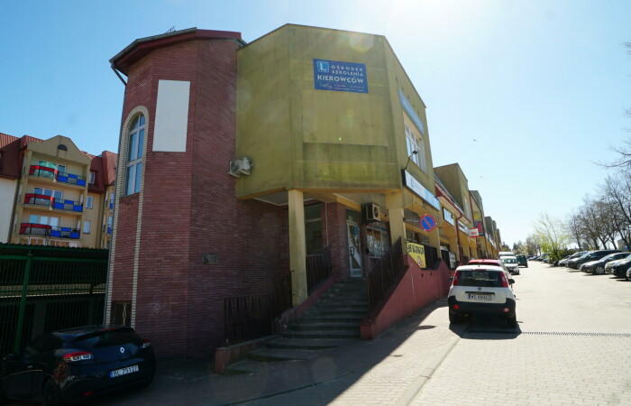 łomżyński, Łomża, Mazowiecka, Lokal usługowy w środku Osiedla Południe ul. Mazowiecka