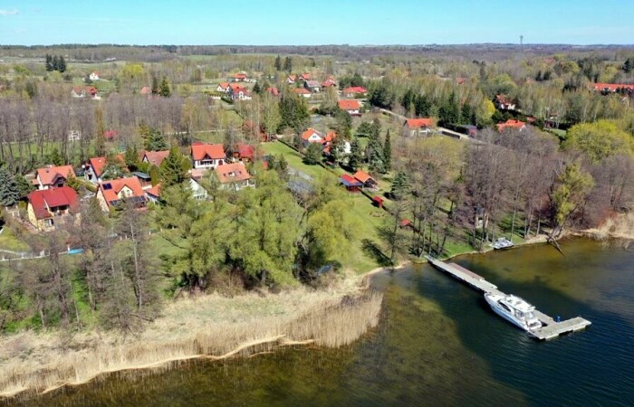 węgorzewski, Węgorzewo, Kolonia Rybacka, Nad Święcajtami, Na sprzedaż 1/2 domu w zabudowie bliźniaczej – 80 m od jeziora Święcajty | Szlak Wielkich Jezior Maz