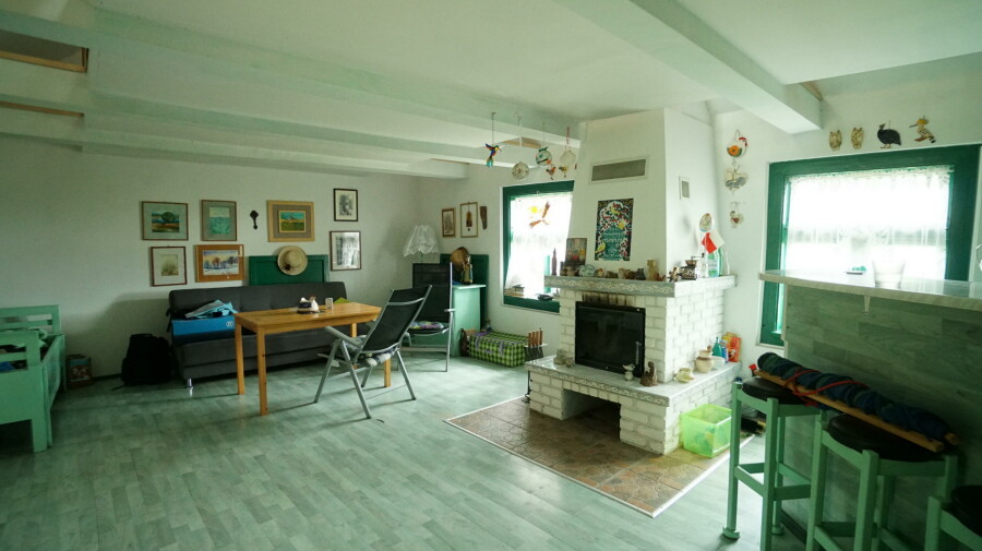 kolneński, Turośl, Cieciory, Domek ukryty w małym lesie, blisko rzeki, Cieciory gm. Turośl