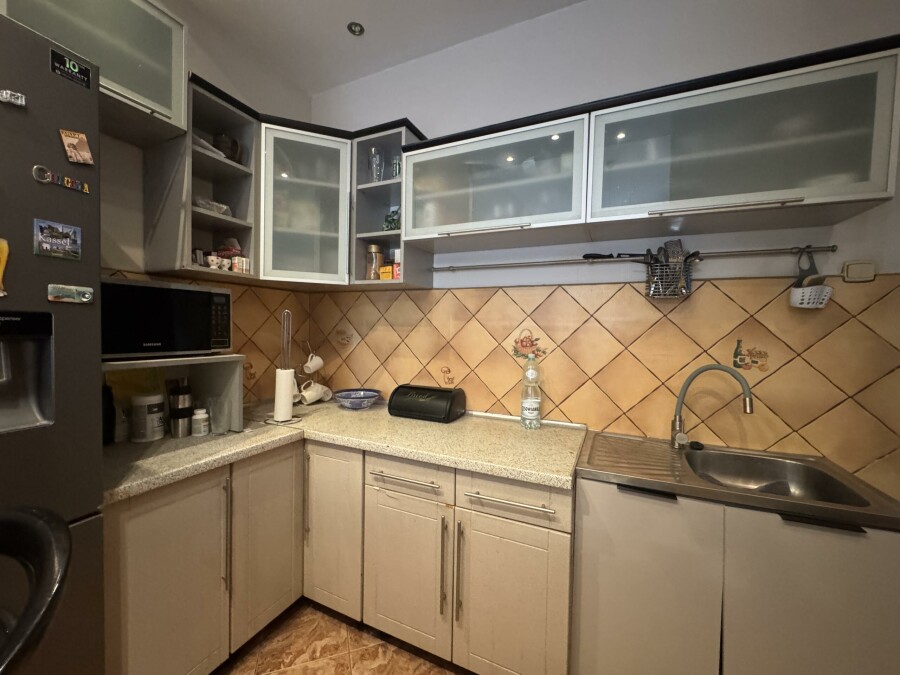 zambrowski, Zambrów, al. Wojska Polskiego, Mieszkanie z antresolą w Zambrowskiej kamienicy-41,65 m²
