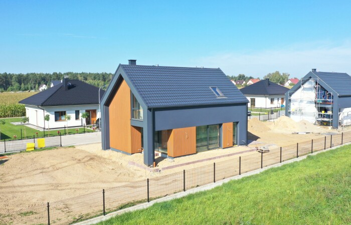 łomżyński, Łomża, Wygoda, Bursztynowa, Efektowny dom w stylu nowoczesnej stodoły  w Wygodzie / k. Łomży